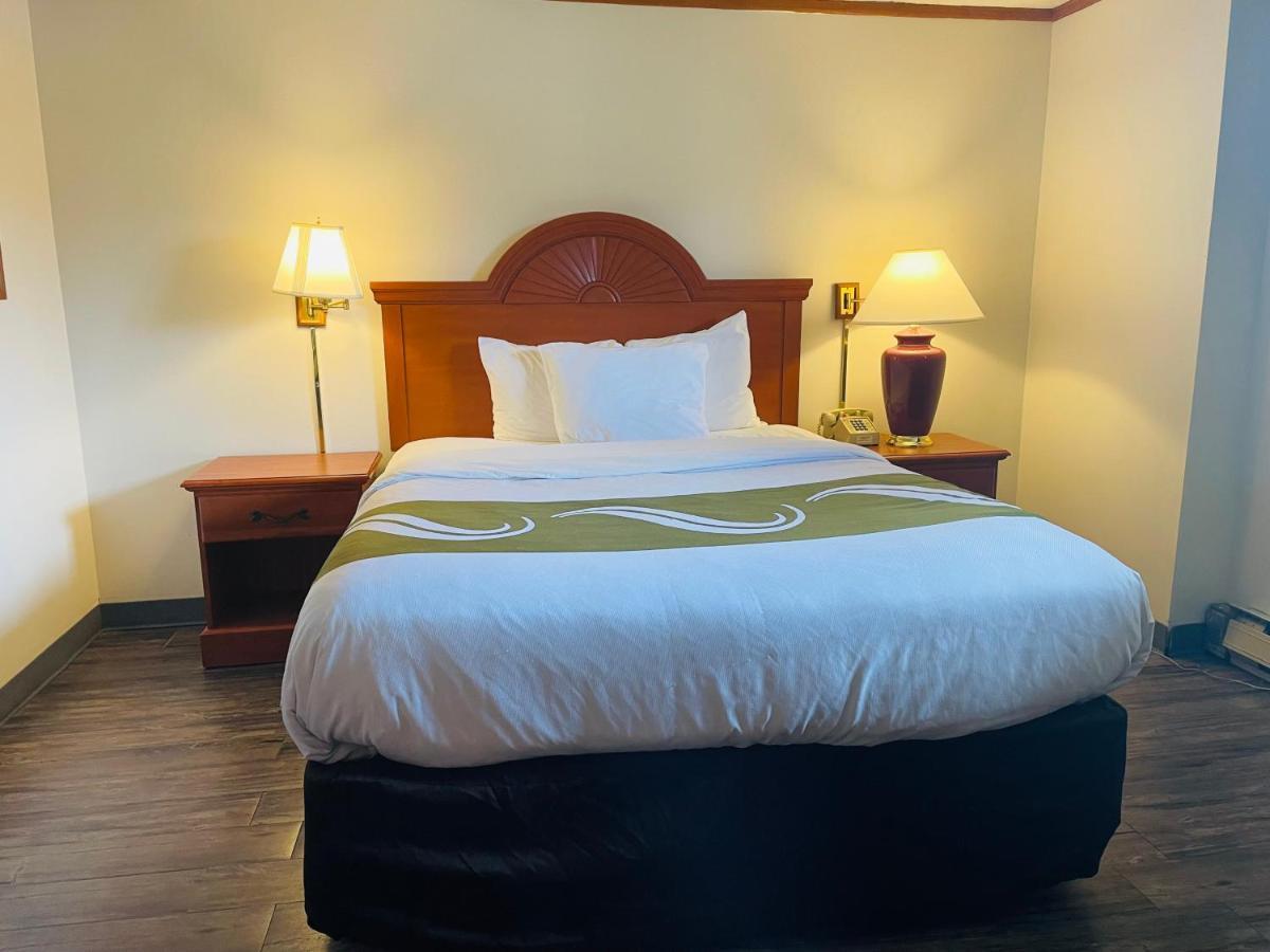 America'S Best Value Inn Sandpoint Exterior photo